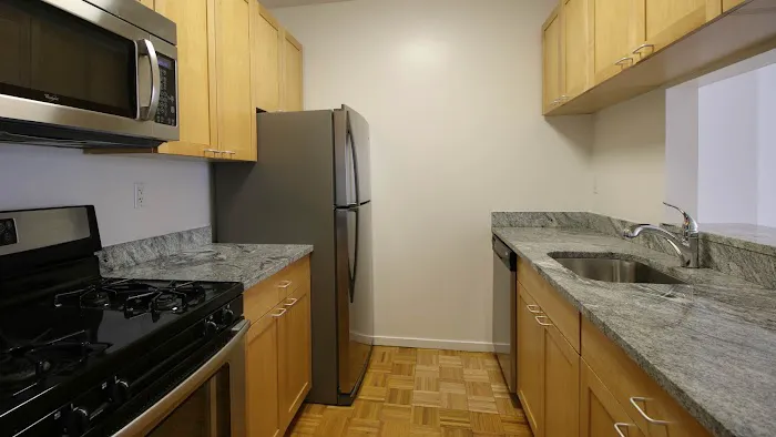 Longacre House Apartments Picture 8