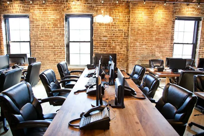 Hillel Realty Group Picture 1