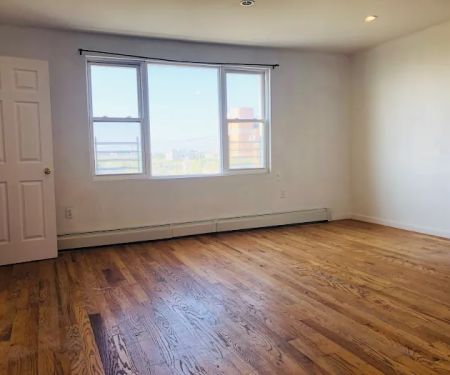 GROOME REALTY