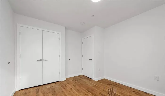 Slate Realty LLC Picture 10