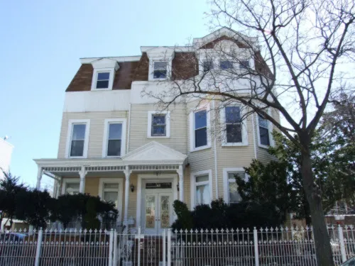 Subway Realty Group Picture 3