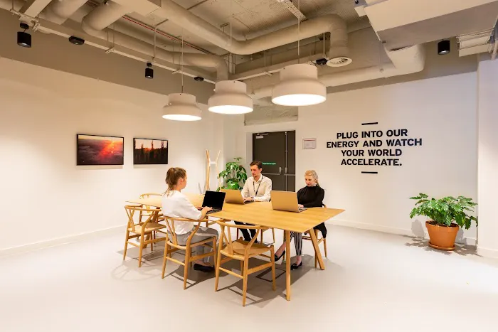Spaces 41st Ave Picture 9