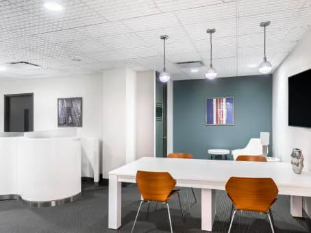 Regus - New York City - 845 Third Avenue Picture 10