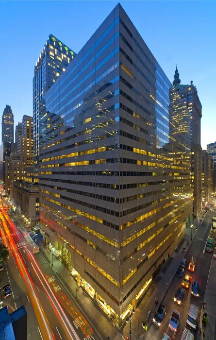 237 Park Avenue Picture 1