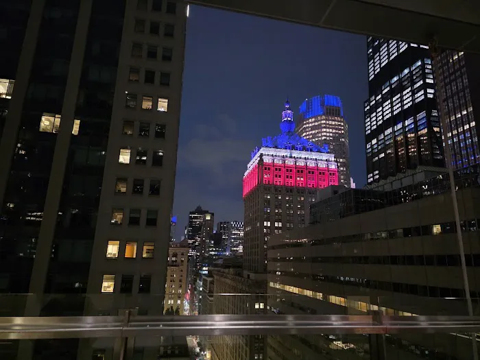 237 Park Avenue Picture 3