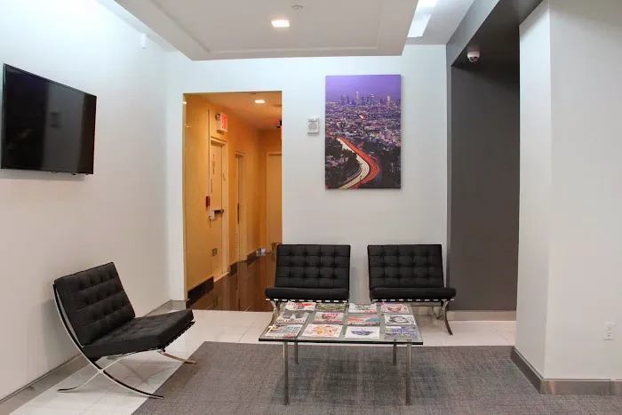 Jay Suites 34th Street - NYC Private Office Rentals and Executive Suites Picture 7