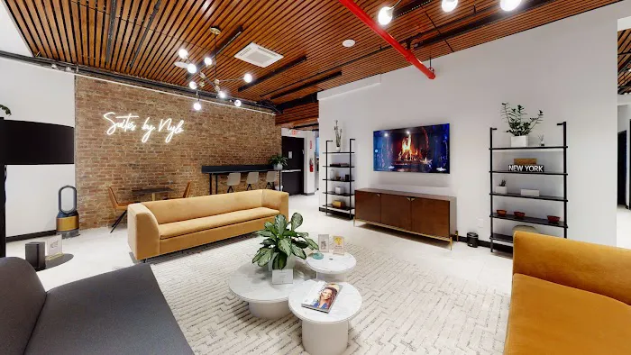 Suites by NYLO - Medical Co-Working Space Picture 2