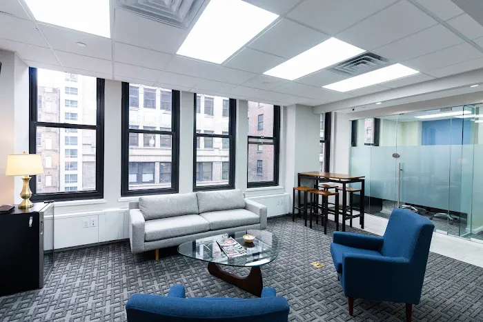 Jay Suites Fifth Avenue - NYC Office Space & Meeting Room Rentals Picture 2