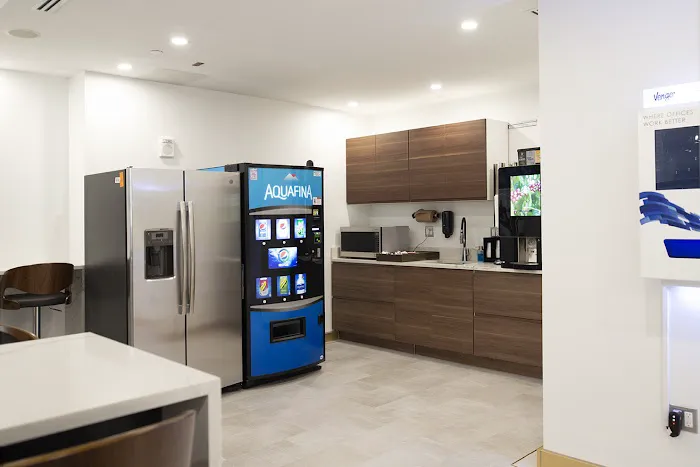 Jay Suites Fifth Avenue - NYC Office Space & Meeting Room Rentals Picture 5