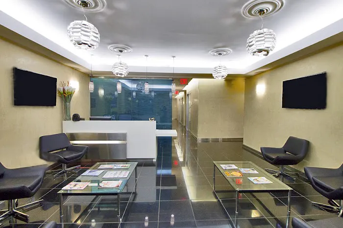 Jay Suites Penn Station Picture 3