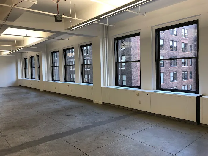 525 Seventh Avenue Picture 9