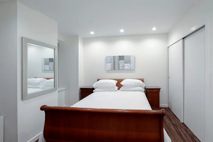 Empire State Properties Picture 9