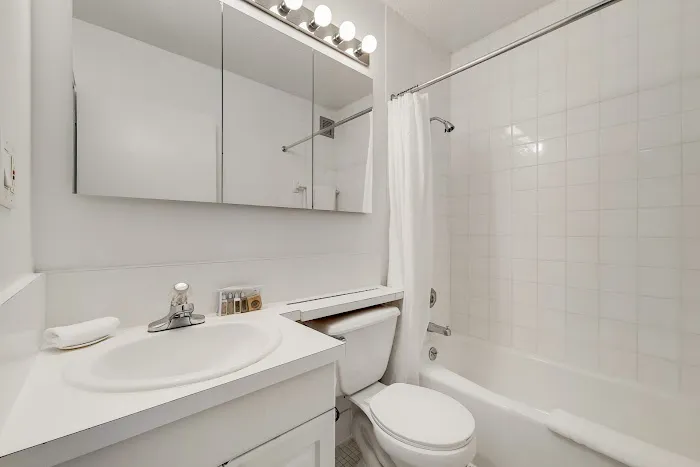Furnished Quarters Picture 7