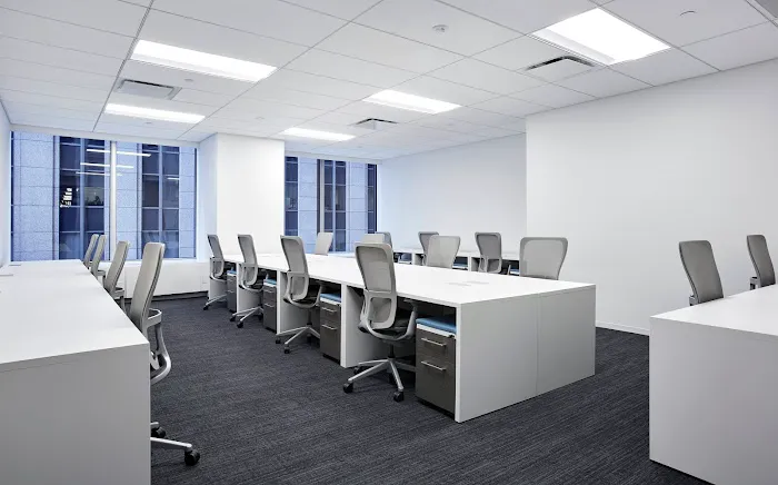 Emerge212 - Flexible NYC Office & Meeting Spaces - 1185 6th Ave Picture 7
