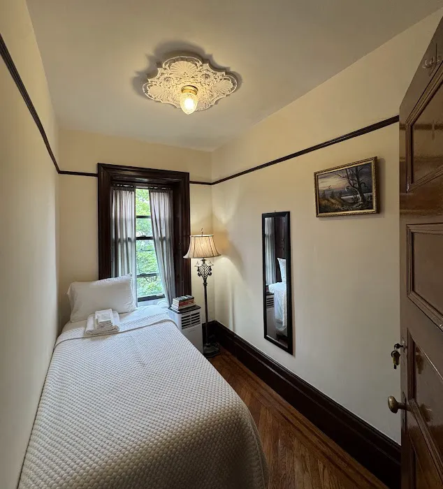 PLG House Picture 8