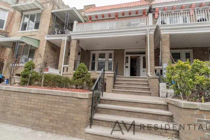 AM Residential Real Estate Picture 1