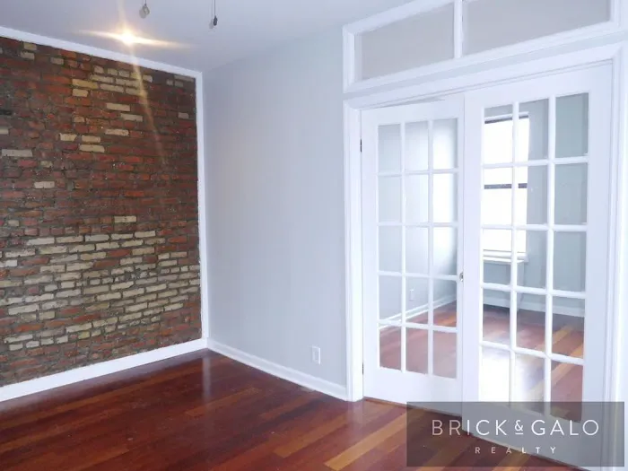 Brick and Galo Realty Picture 5