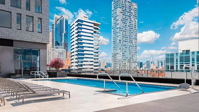 Link Apartments® QPN Picture 3