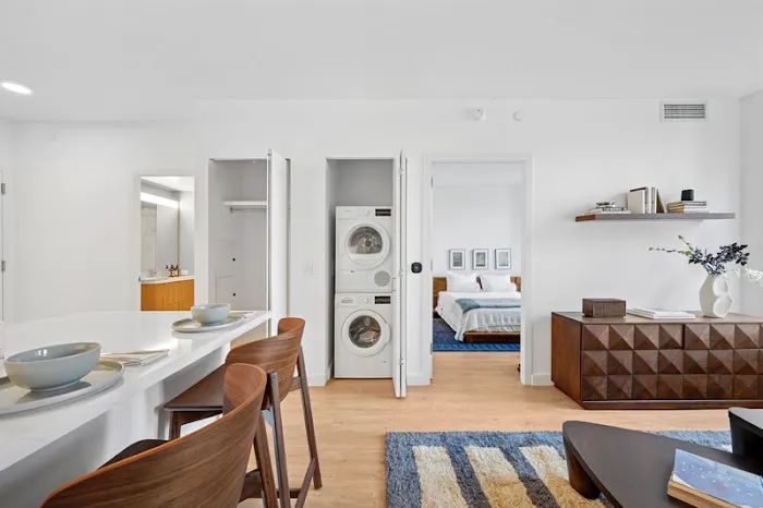 Link Apartments® QPN Picture 10
