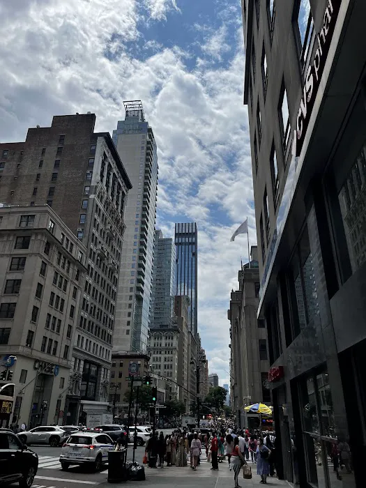 New York Squared Real Estate Group Picture 2