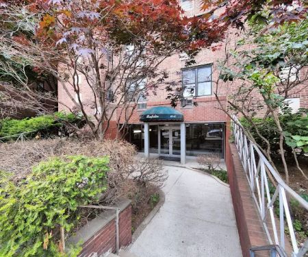 WOODSIDE REAL ESTATE