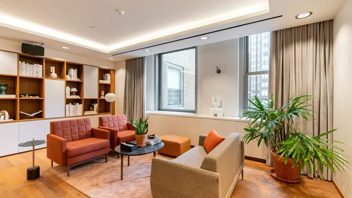 Signature by Regus - New York City - 250 Park Avenue Picture 6