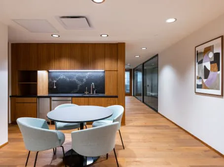 Signature by Regus - New York City - 250 Park Avenue Picture 4