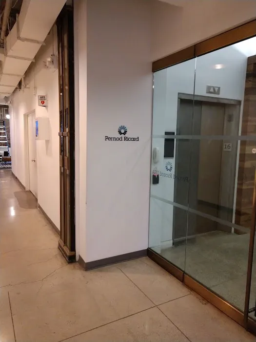 250 Park Avenue LLC Picture 5