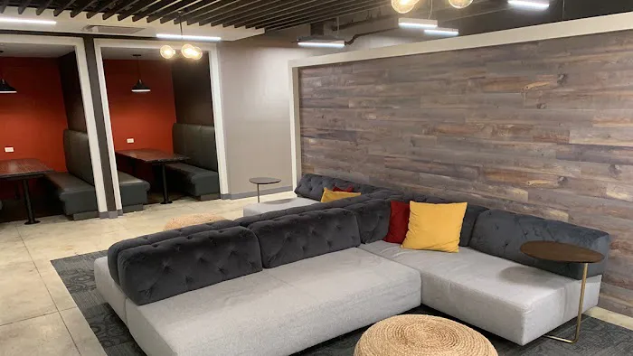 Corporate Suites Picture 10