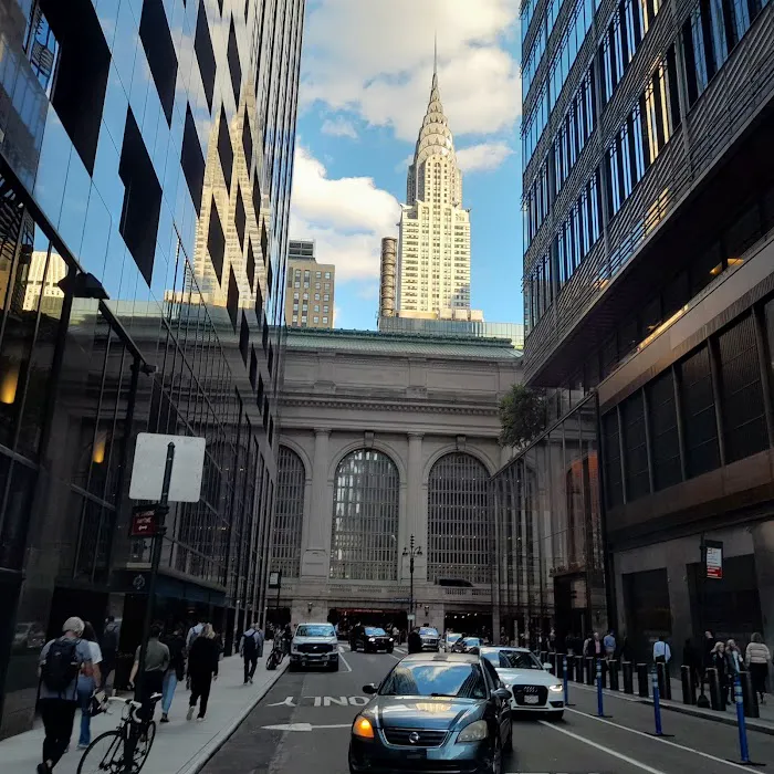 Gotham Realty Picture 1
