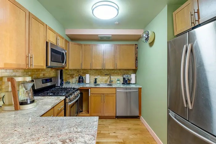 Damico Group Real Estate Picture 2