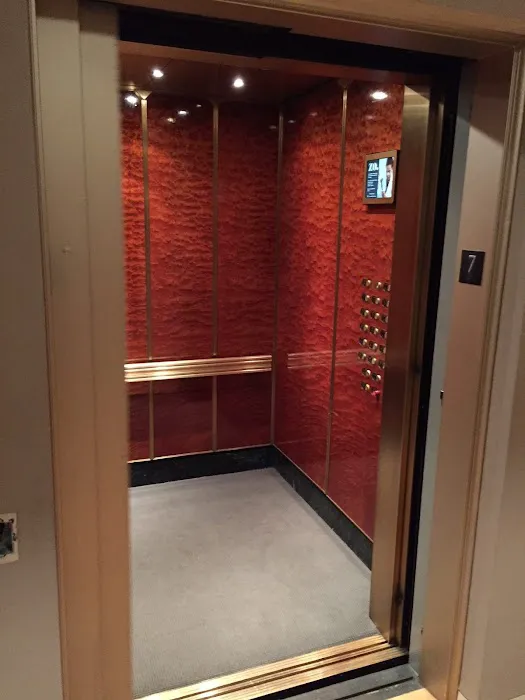 NYC Office Suites Picture 1