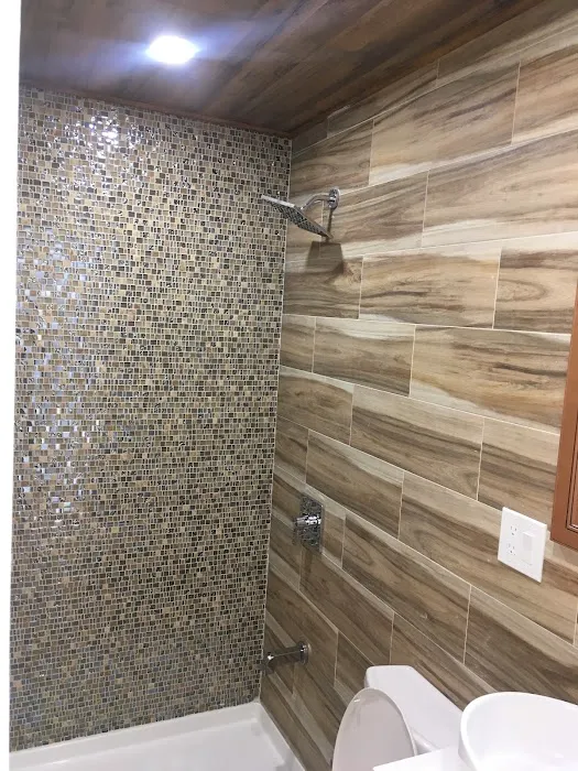 CENTURY REAL ESTATE Picture 3