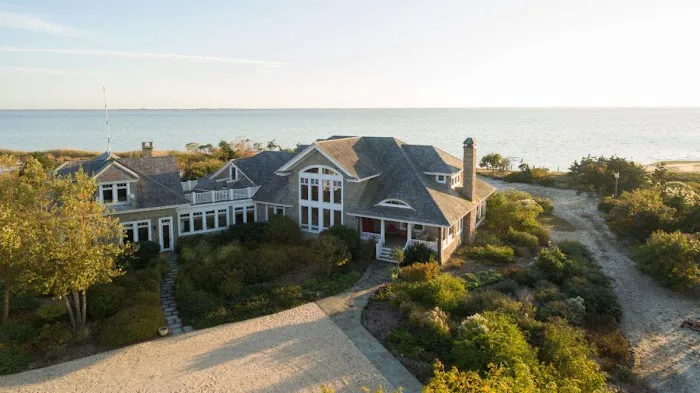 Paramount Realty USA Picture 6