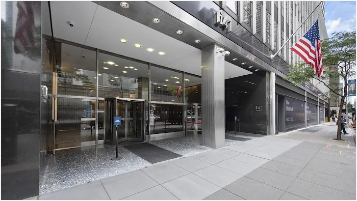 Corporate Suites NYC Office Space - Lexington Avenue Picture 10