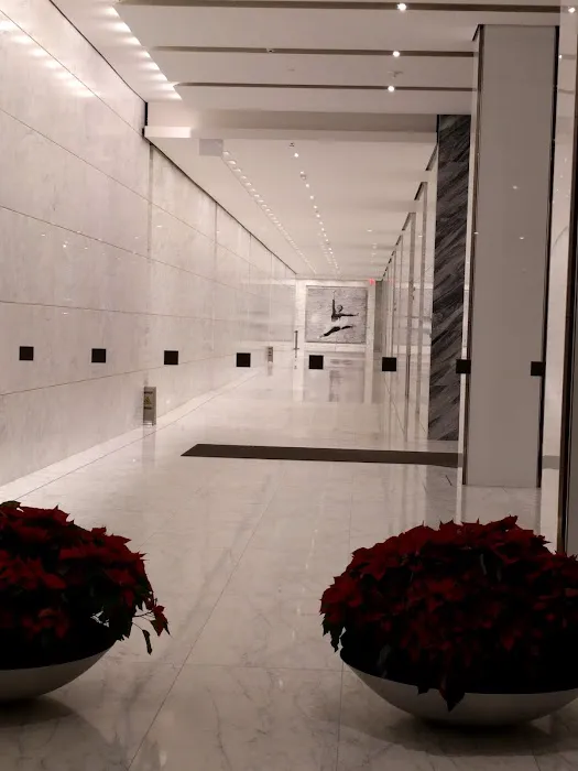Cushman & Wakefield Inc Picture 5