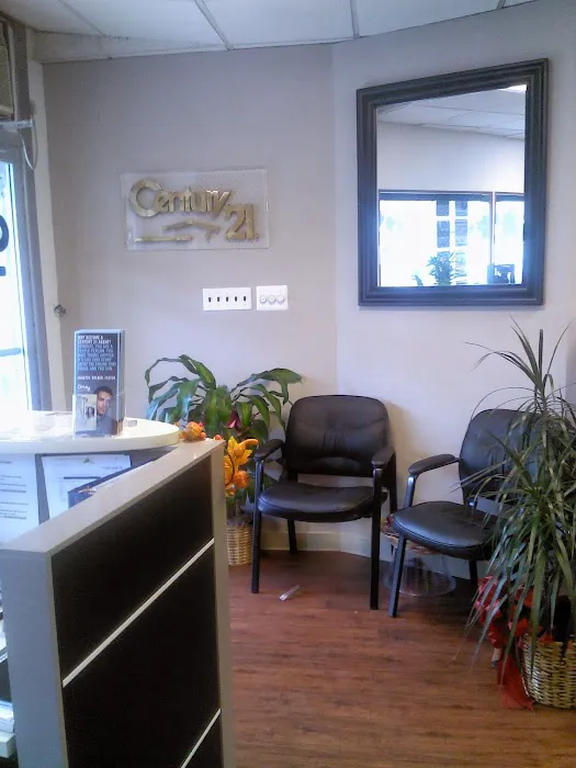 Century 21 Amiable II - Glendale Picture 1