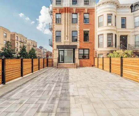 Tapiro Realty