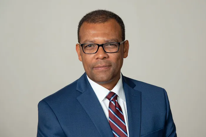 Osmar Reis - Astoria NY Brokerage - Private Homes Realty Team Picture 1