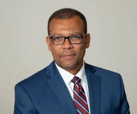 Osmar Reis - Astoria NY Brokerage - Private Homes Realty Team