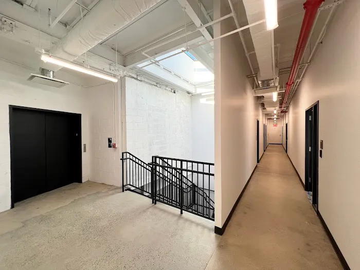 Offices at 12th Street Picture 2