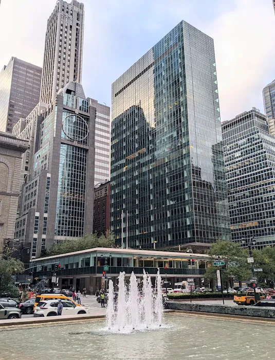 Lever House Picture 10