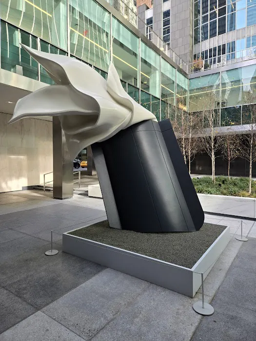 Lever House Picture 5