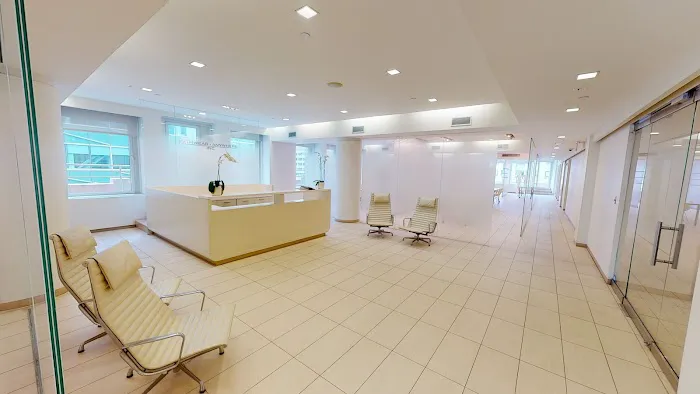 Metro Manhattan Office Space, Inc. Picture 4