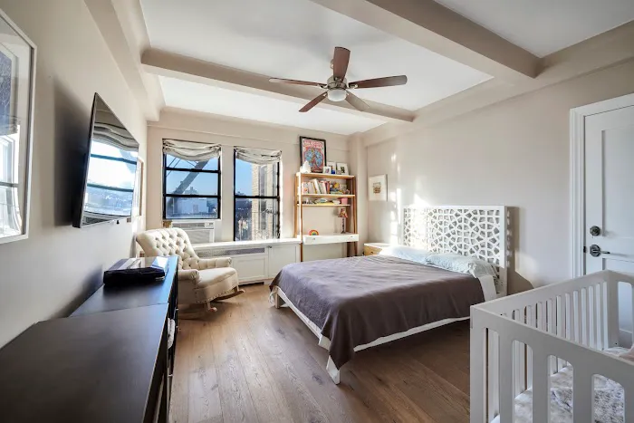 Brandon Bonfils, Upper West Side Broker, Realtor, at Brown Harris Stevens Picture 2