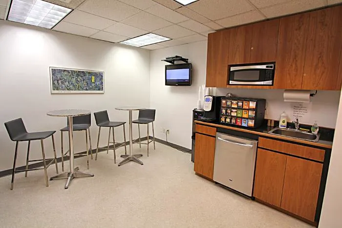 NYC Office Suites Picture 3