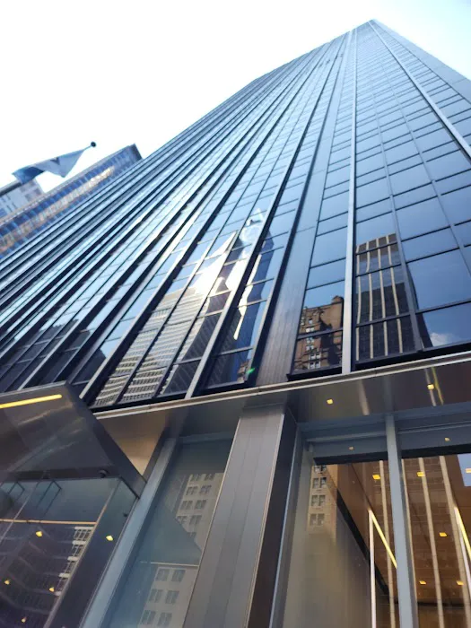 Servcorp 1330 Avenue of the Americas Picture 1
