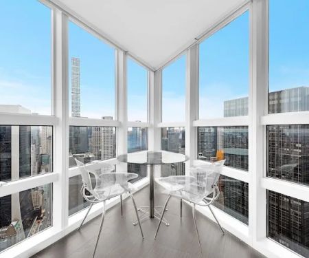 Metropolitan Tower Sales and Leasing