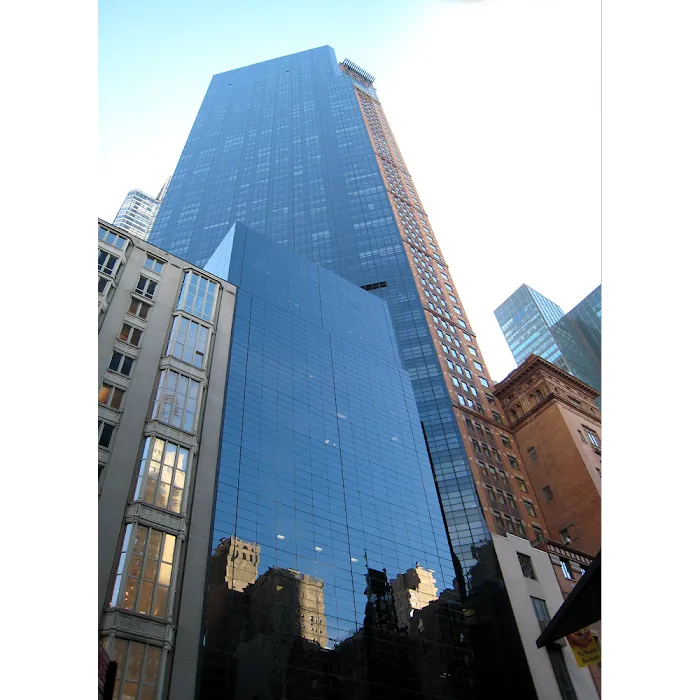 Metropolitan Tower Sales and Leasing Picture 10