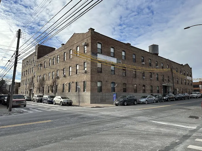Cigar Factory LIC Picture 2